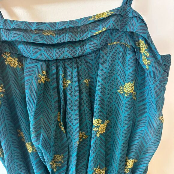 Women's Mossimo Supply Co. Green Dress Spaghetti Straps Size Medium M - Picture 5 of 6